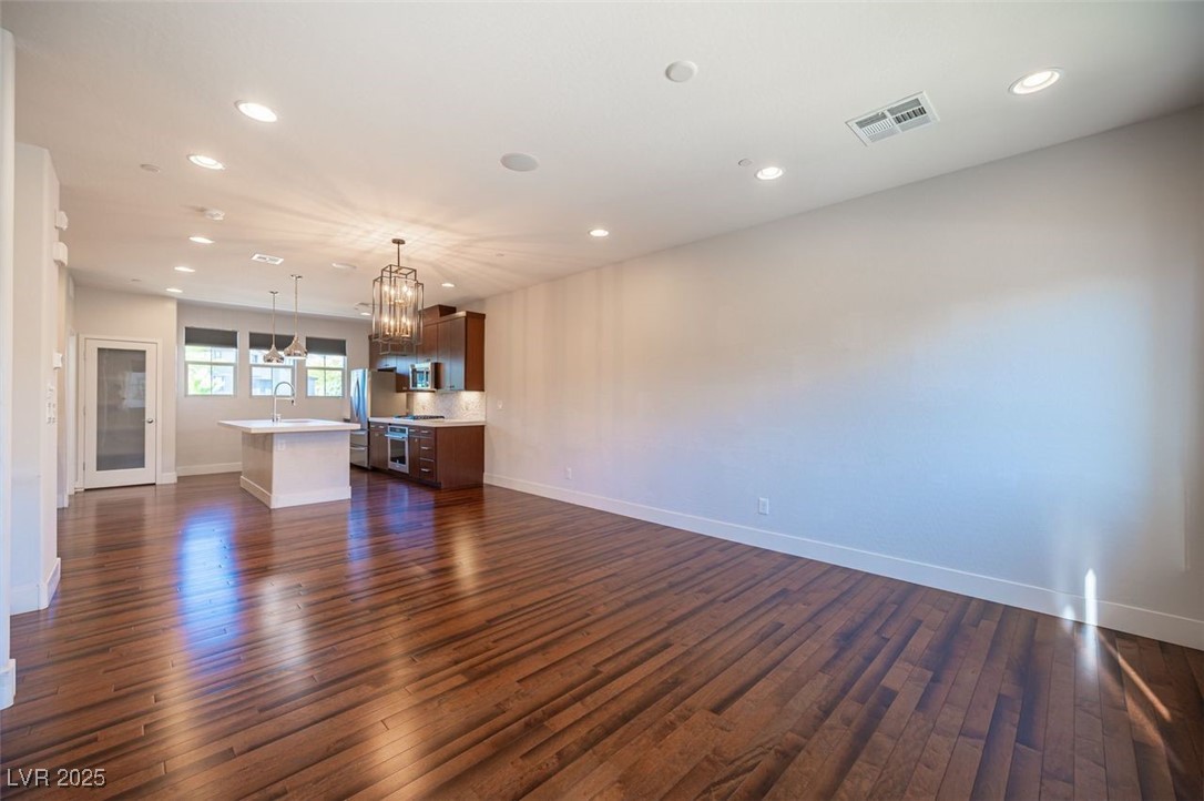 Properties 3 157 Alamere Falls Drive