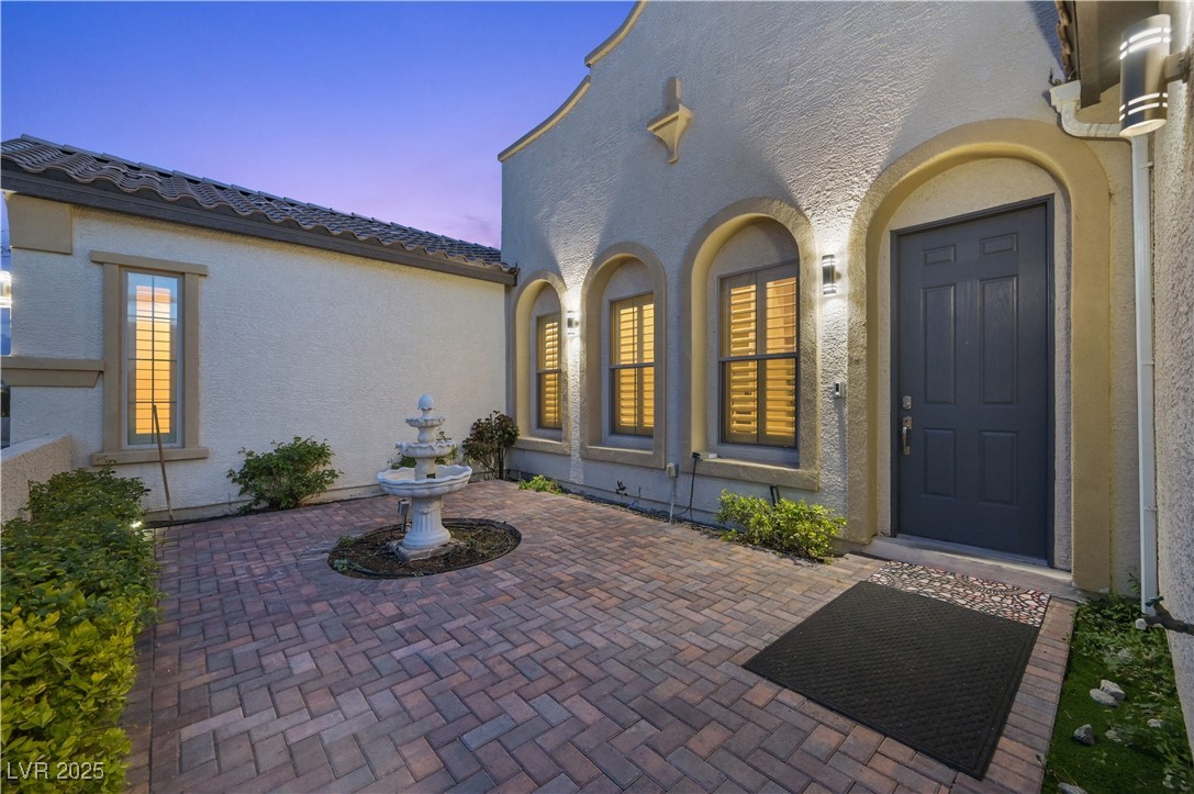 2804 Candelaria Drive