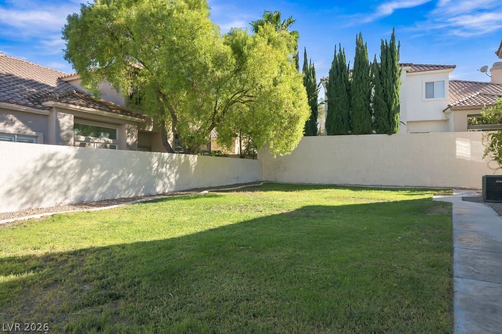 9113 Sunnyfield Drive