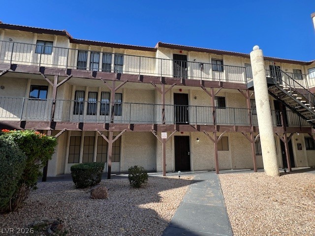 2080 Karen Avenue 3