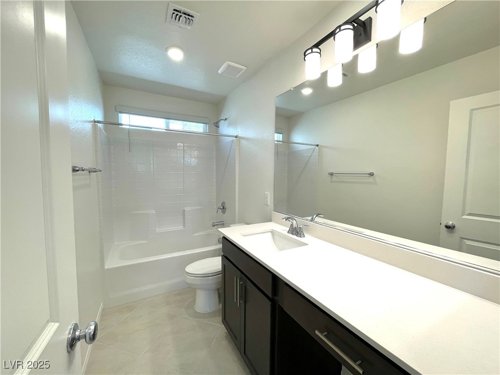 Henderson, Nevada 89044, United States, 4 Bedrooms Bedrooms, ,3 BathroomsBathrooms,Residential,Active,11888