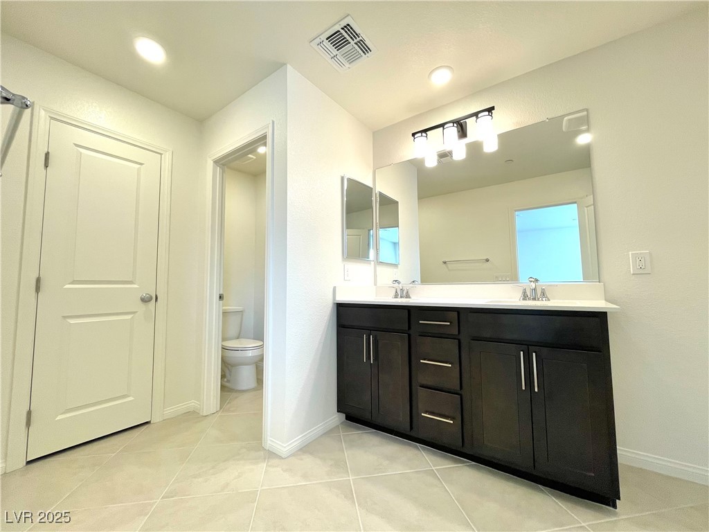 Henderson, Nevada 89044, United States, 4 Bedrooms Bedrooms, ,3 BathroomsBathrooms,Residential,Active,11888