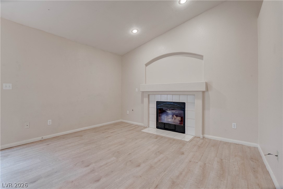 5438 Silent Path Way