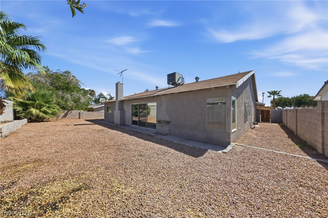 2749 Long Court