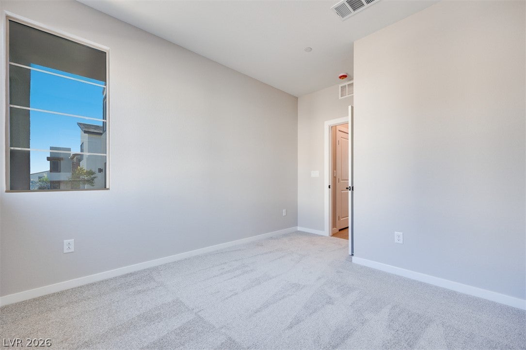 10473 Mountain Aster Avenue
