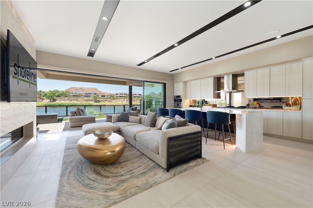 68 Lakefront Drive