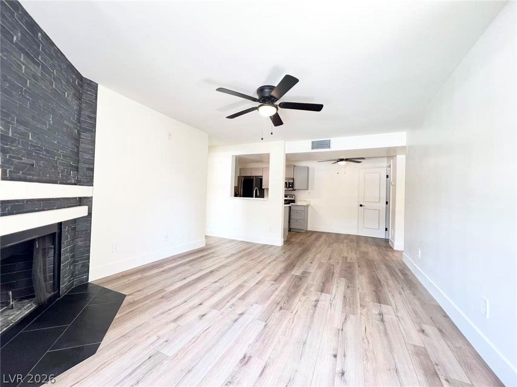 230 MISSION CATALINA Lane 201