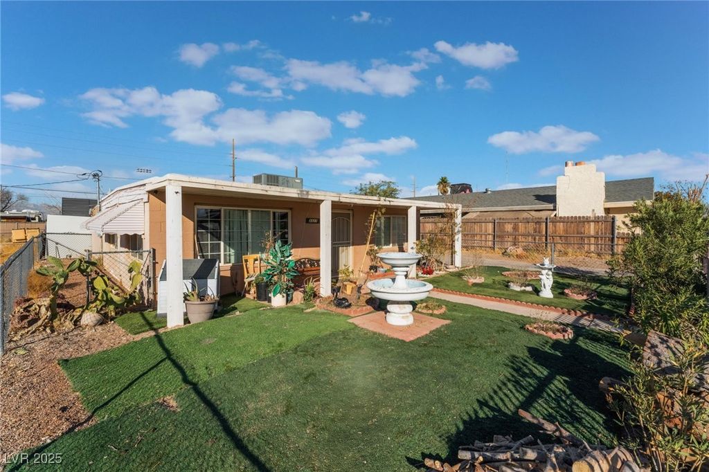 Photo of 3327 Rio Grande Street, Las Vegas, NV 89115 (MLS # 2651887)