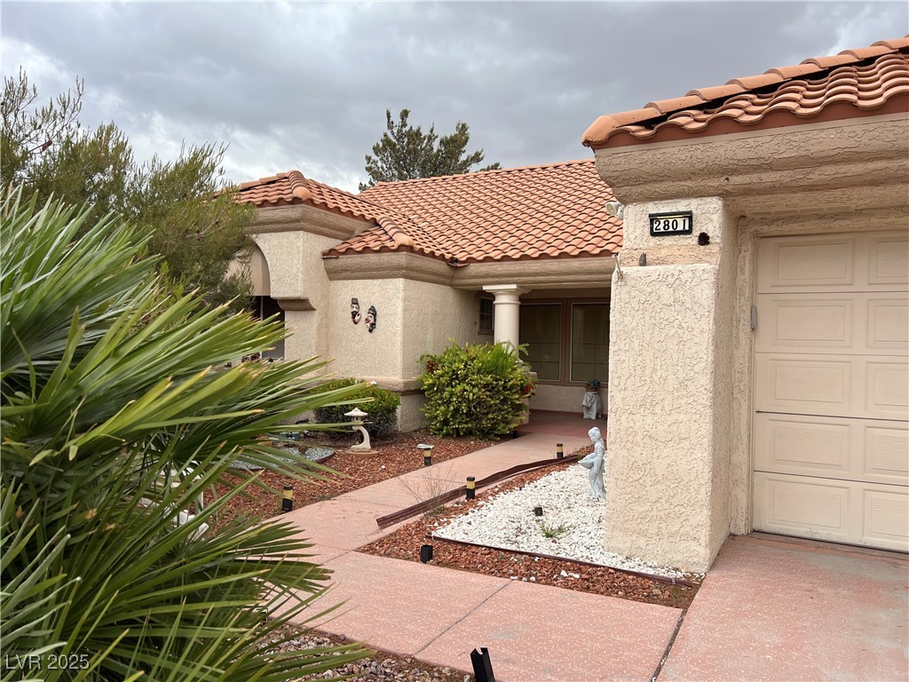 2801 Golfside Drive