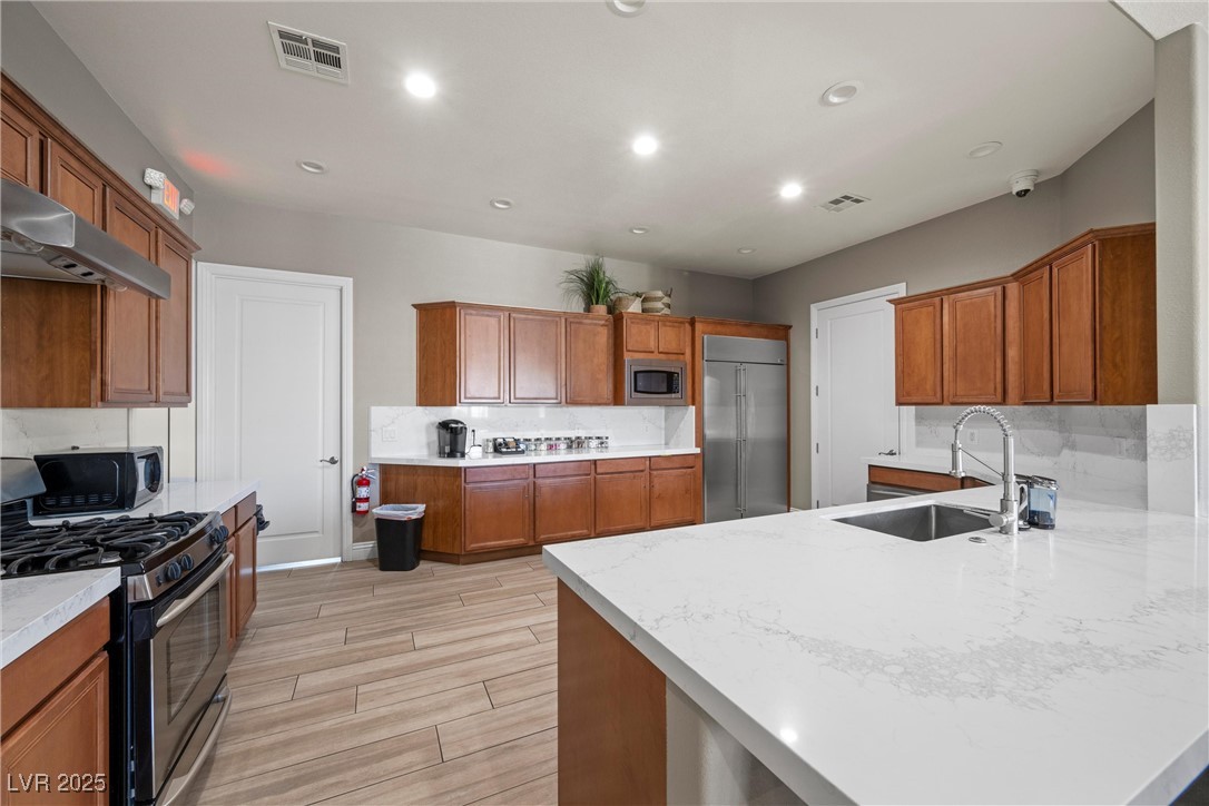 Las Vegas, Nevada 89135, United States, 3 Bedrooms Bedrooms, ,2 BathroomsBathrooms,Residential,Active,90619