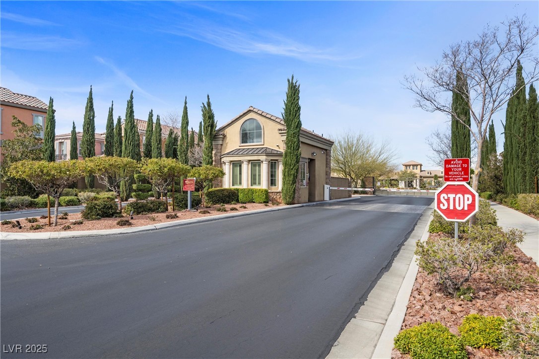 Las Vegas, Nevada 89135, United States, 3 Bedrooms Bedrooms, ,2 BathroomsBathrooms,Residential,Active,90619