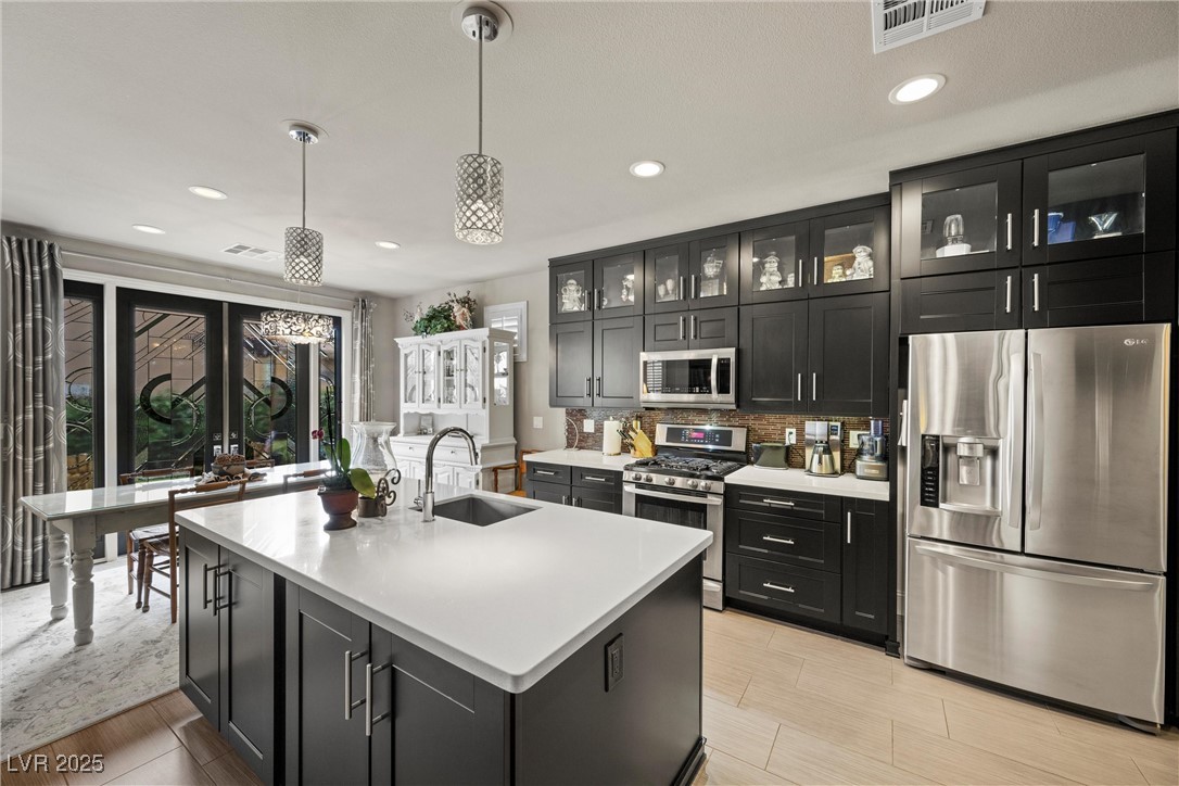 Las Vegas, Nevada 89135, United States, 3 Bedrooms Bedrooms, ,2 BathroomsBathrooms,Residential,Active,90619