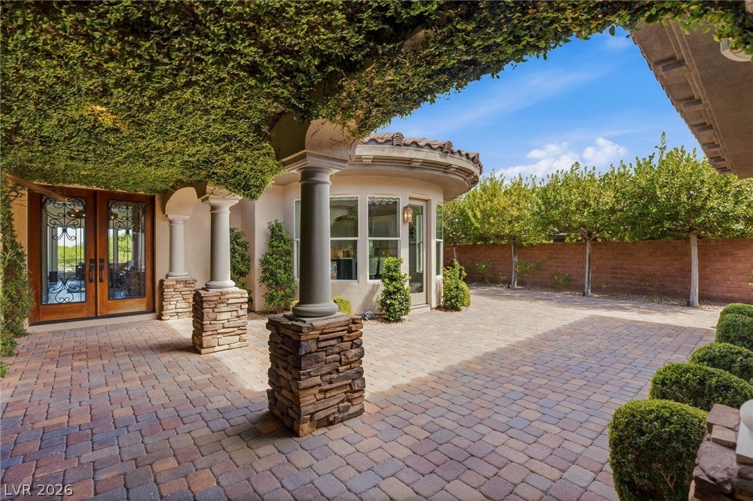 36 Tapadero Lane