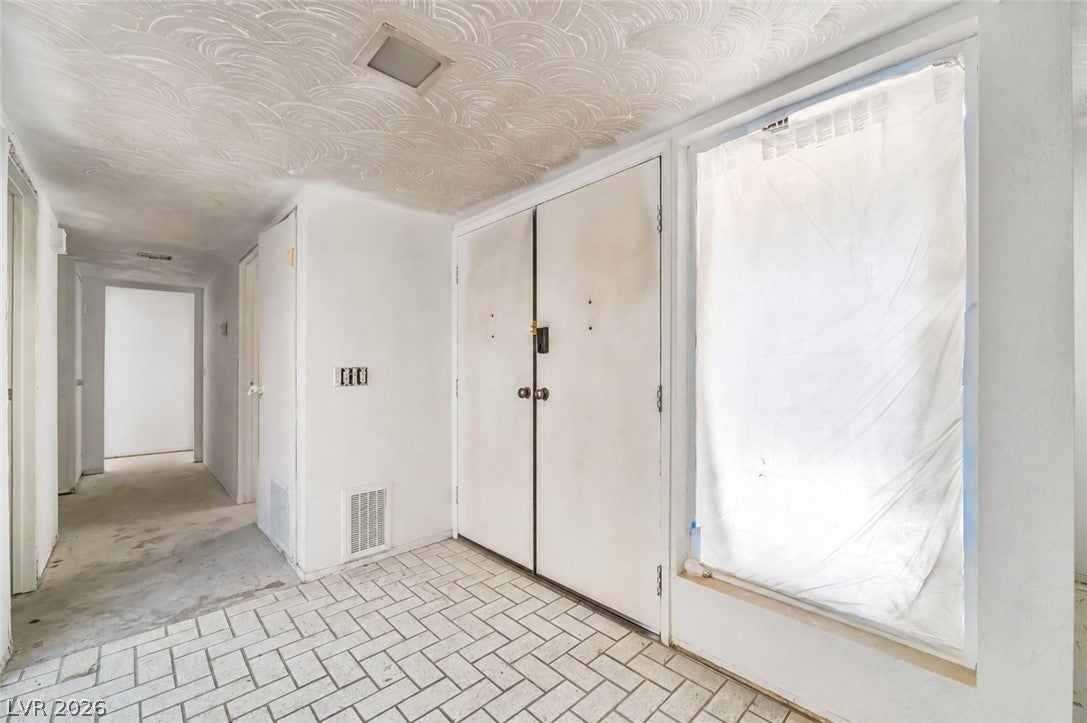 2985 Bel Air Drive