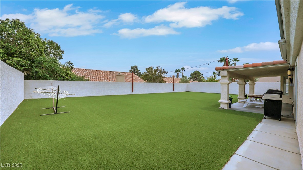 Las Vegas, Nevada 89149, United States, 3 Bedrooms Bedrooms, ,2 BathroomsBathrooms,Residential,Active,205134