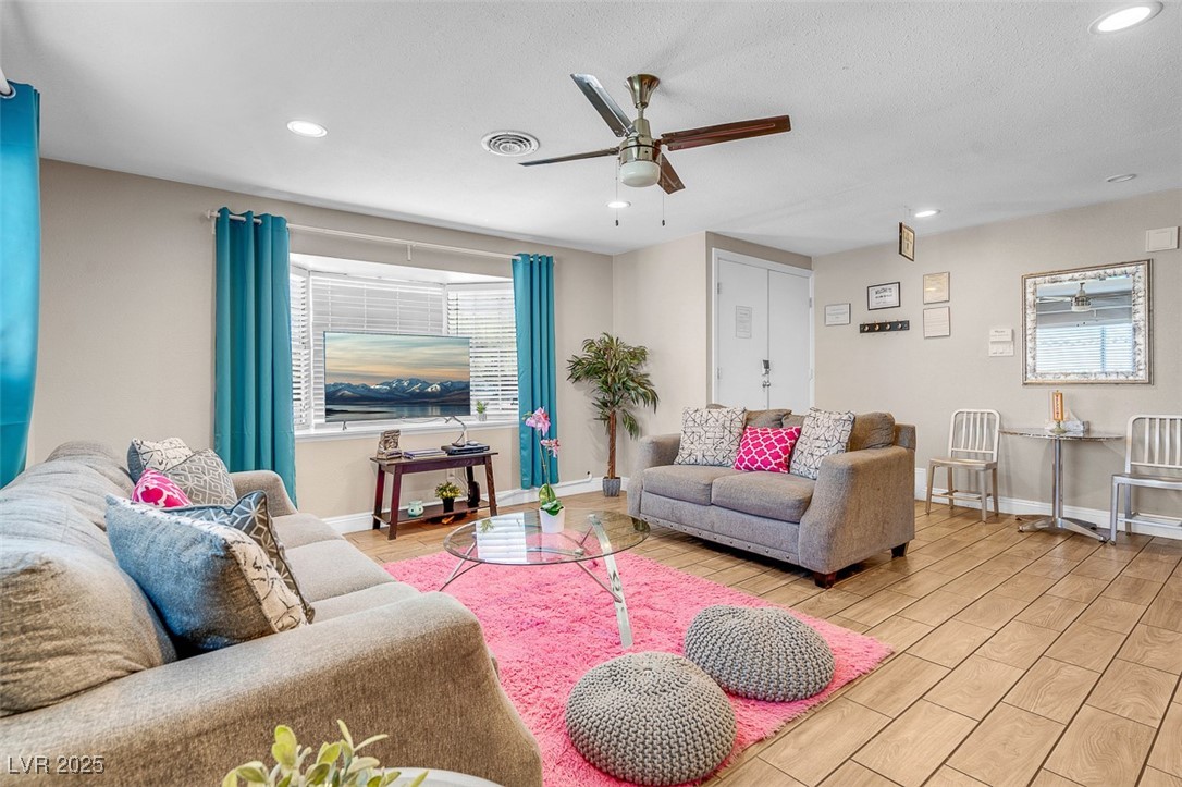 821 Mar Jay Court