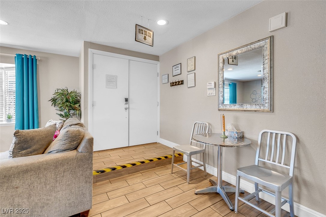 821 Mar Jay Court