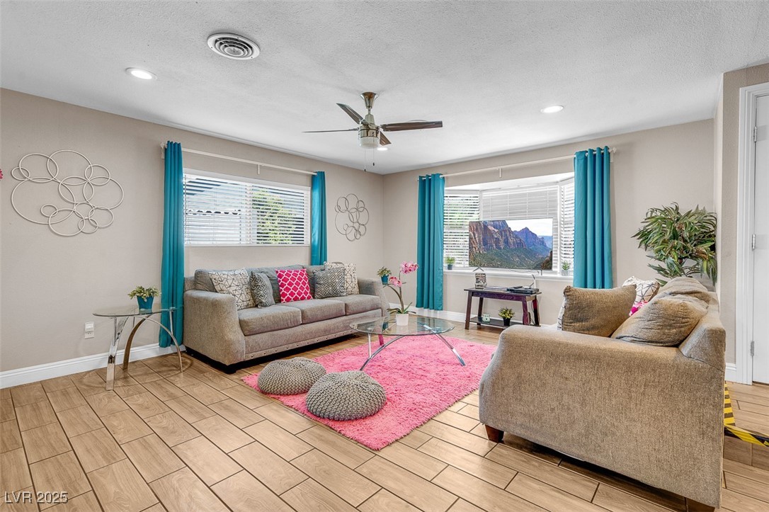 821 Mar Jay Court