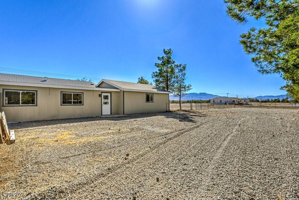 1410 E Gamebird Road, Pahrump, Nevada image 37