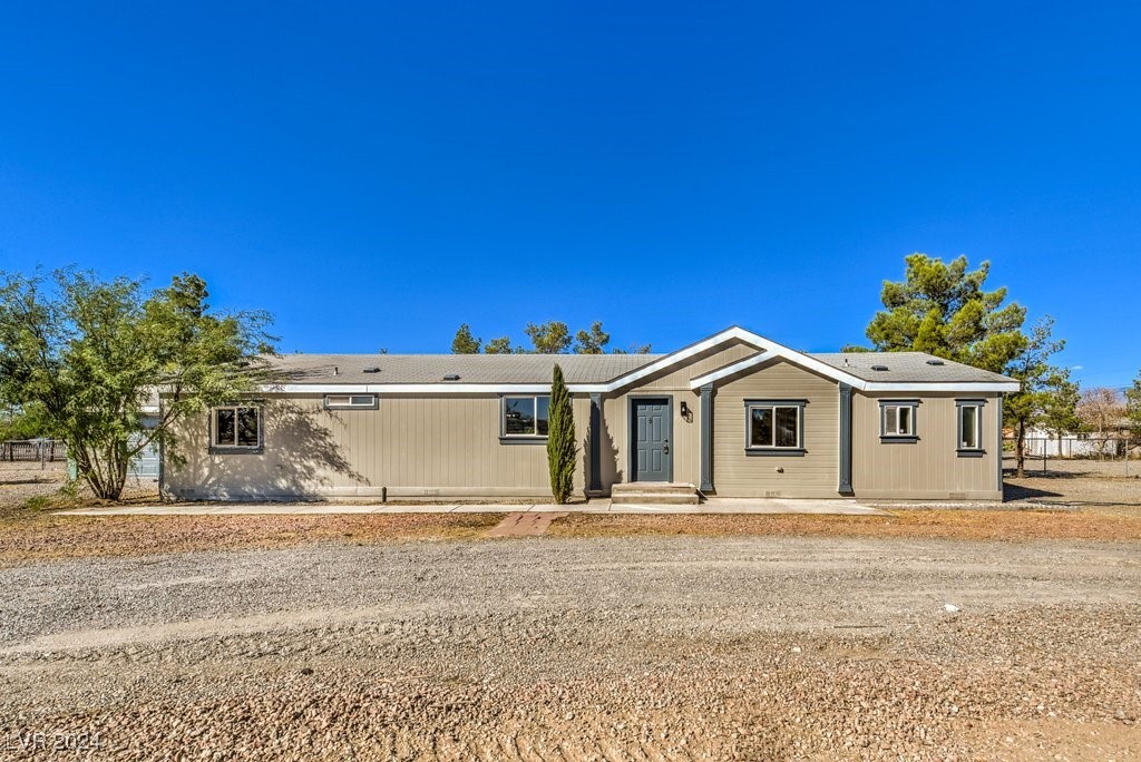 1410 E Gamebird Road, Pahrump, Nevada image 1