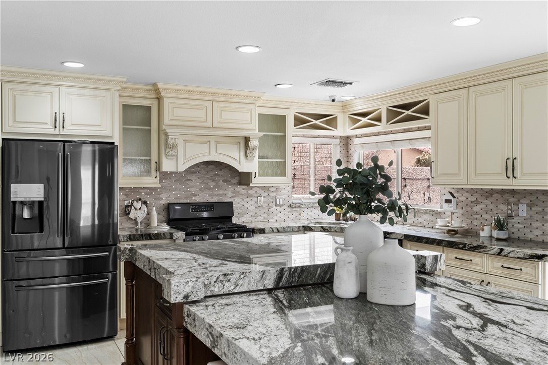 823 Rusty Branch Avenue