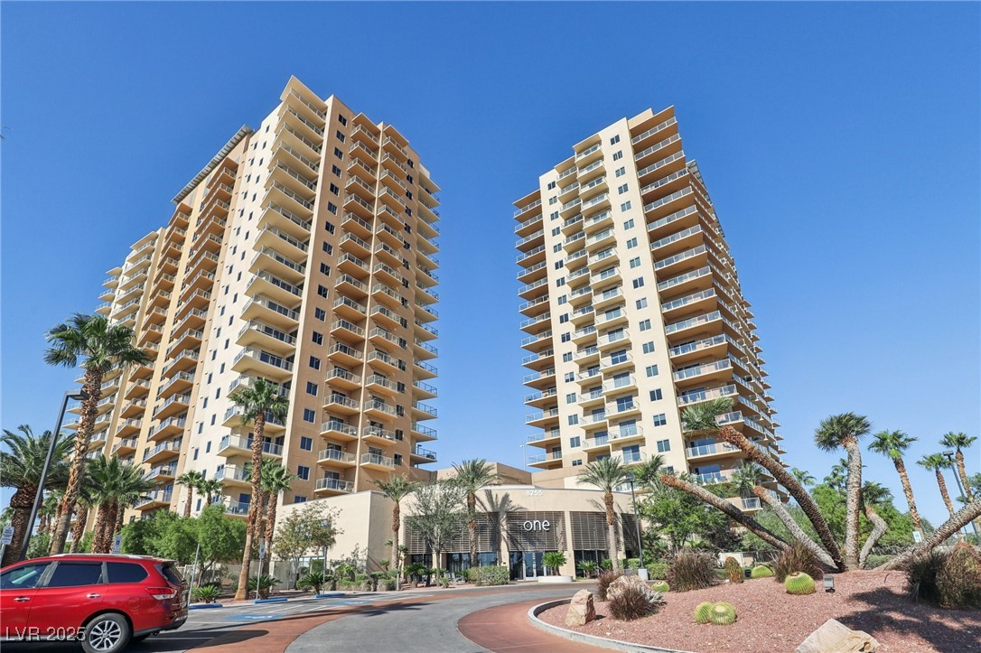 8255 Las Vegas Boulevard 1209