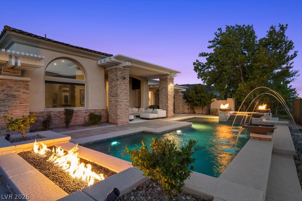 2393 Calico Creek Court