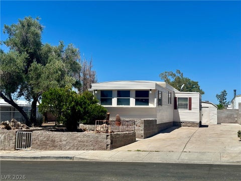 Mobile Home For Sale - 1296 Red Mountain Court<br/> Clark County, Boulder City, NV 89005