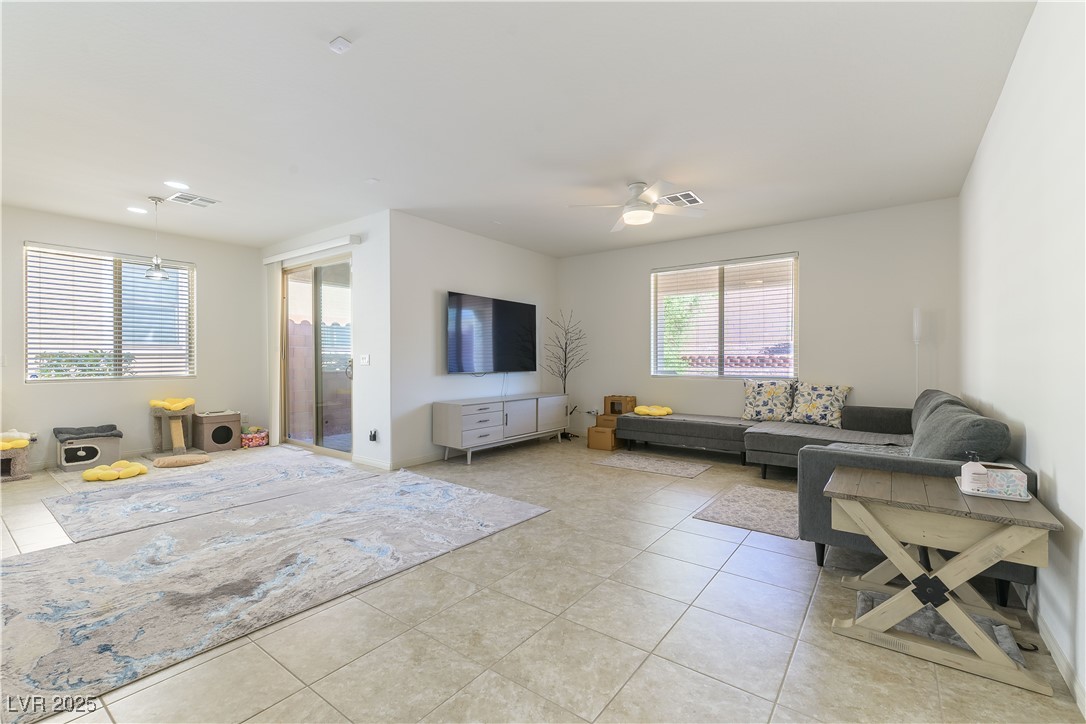 10742 Cowlite Avenue, Las Vegas, Nevada image 15
