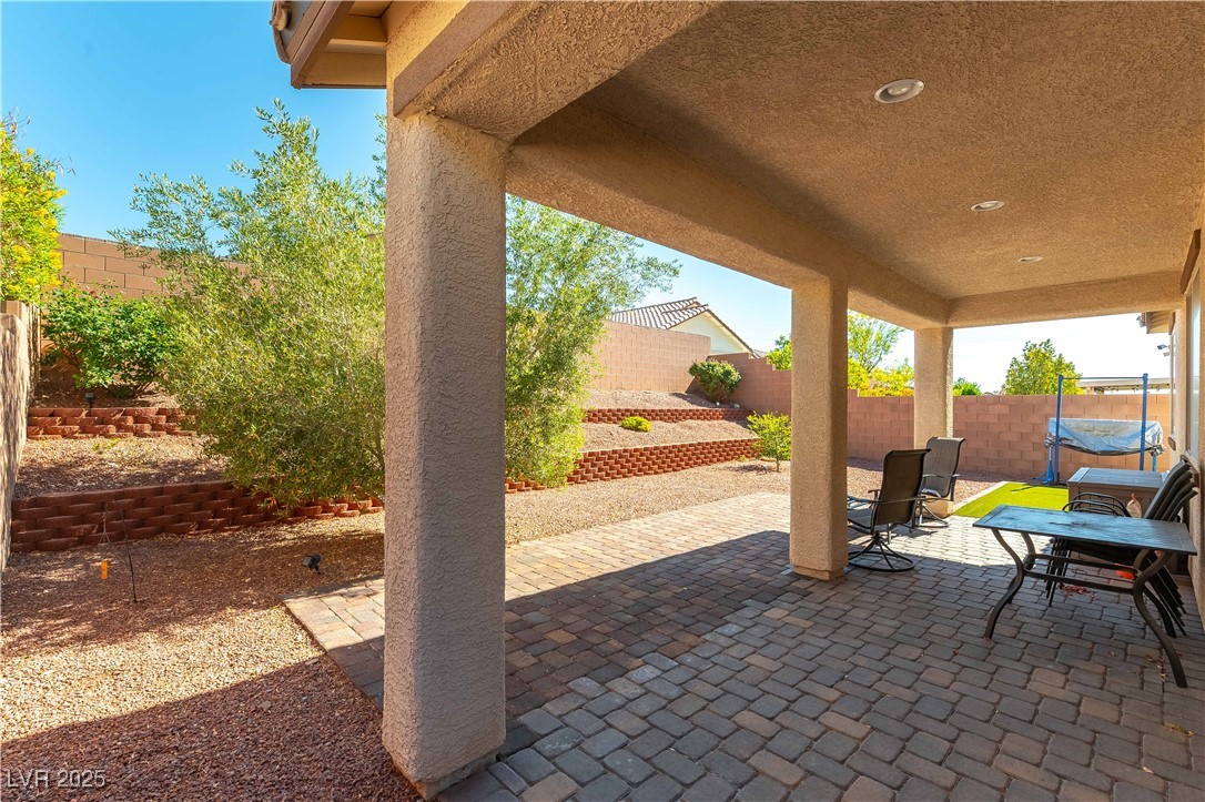 10742 Cowlite Avenue, Las Vegas, Nevada image 33