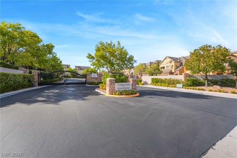 Homes For Sale - 9157 Tudor Park Place<br/> Las Vegas, NV 89145