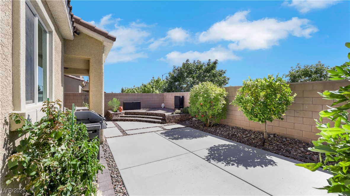 Las Vegas, Nevada 89166, United States, 3 Bedrooms Bedrooms, ,3 BathroomsBathrooms,Residential,Active,224957