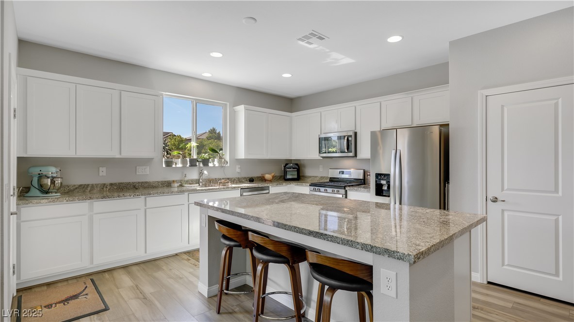 Las Vegas, Nevada 89166, United States, 3 Bedrooms Bedrooms, ,3 BathroomsBathrooms,Residential,Active,224957