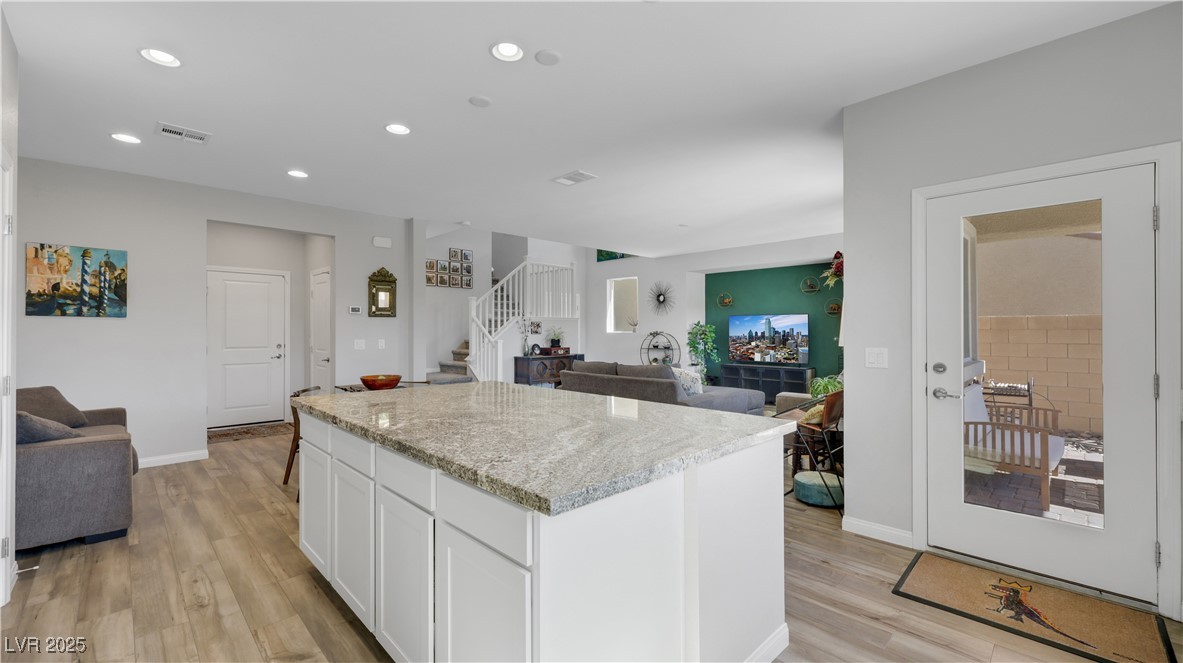 Las Vegas, Nevada 89166, United States, 3 Bedrooms Bedrooms, ,3 BathroomsBathrooms,Residential,Active,224957