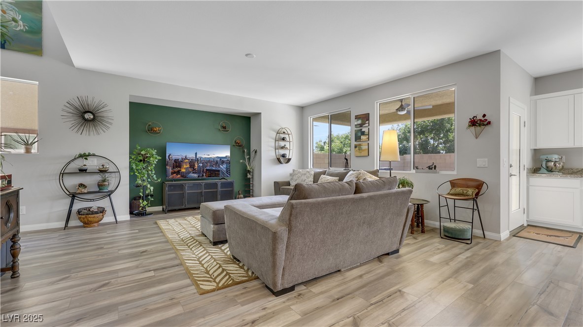 Las Vegas, Nevada 89166, United States, 3 Bedrooms Bedrooms, ,3 BathroomsBathrooms,Residential,Active,224957