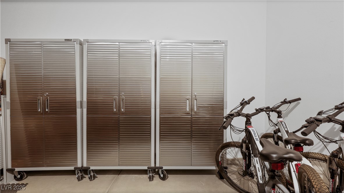 Las Vegas, Nevada 89166, United States, 3 Bedrooms Bedrooms, ,3 BathroomsBathrooms,Residential,Active,224957