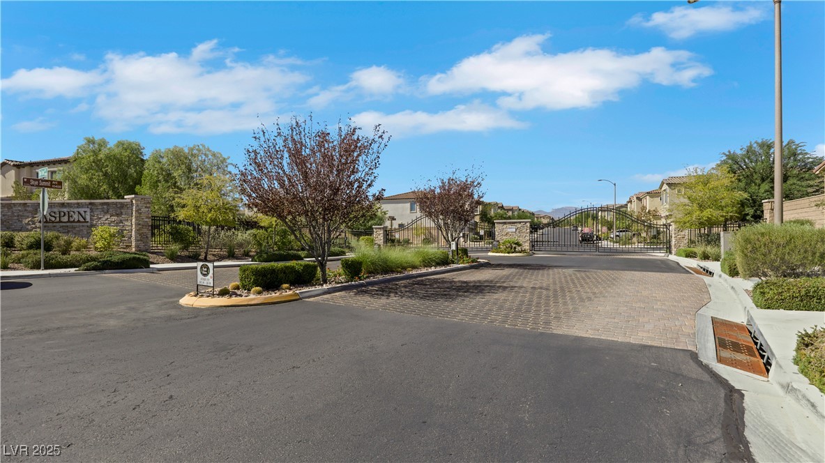 Las Vegas, Nevada 89166, United States, 3 Bedrooms Bedrooms, ,3 BathroomsBathrooms,Residential,Active,224957