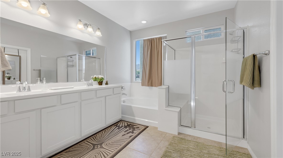 Las Vegas, Nevada 89166, United States, 3 Bedrooms Bedrooms, ,3 BathroomsBathrooms,Residential,Active,224957