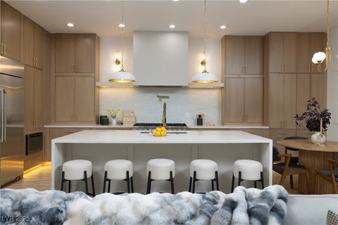 12 Oro Valley Drive Henderson NV 89052
