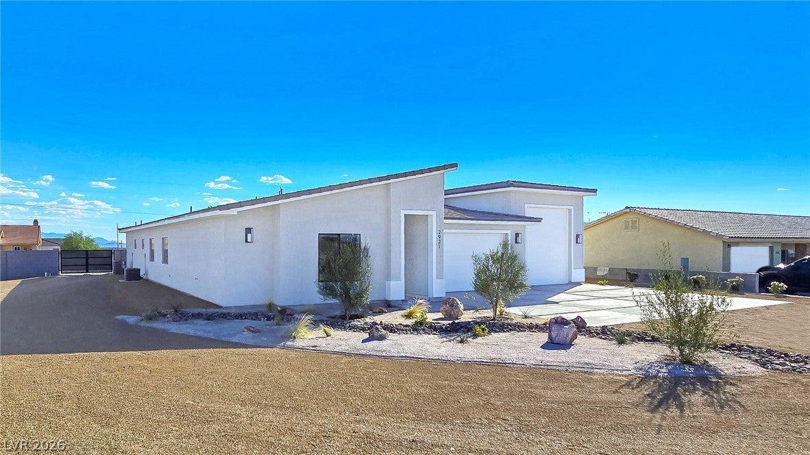 2921 Acoma