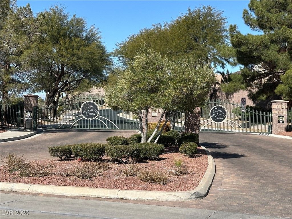 Photo of 2266 Driftwood Tide Avenue, Henderson, NV 89052 (MLS # 2752335)