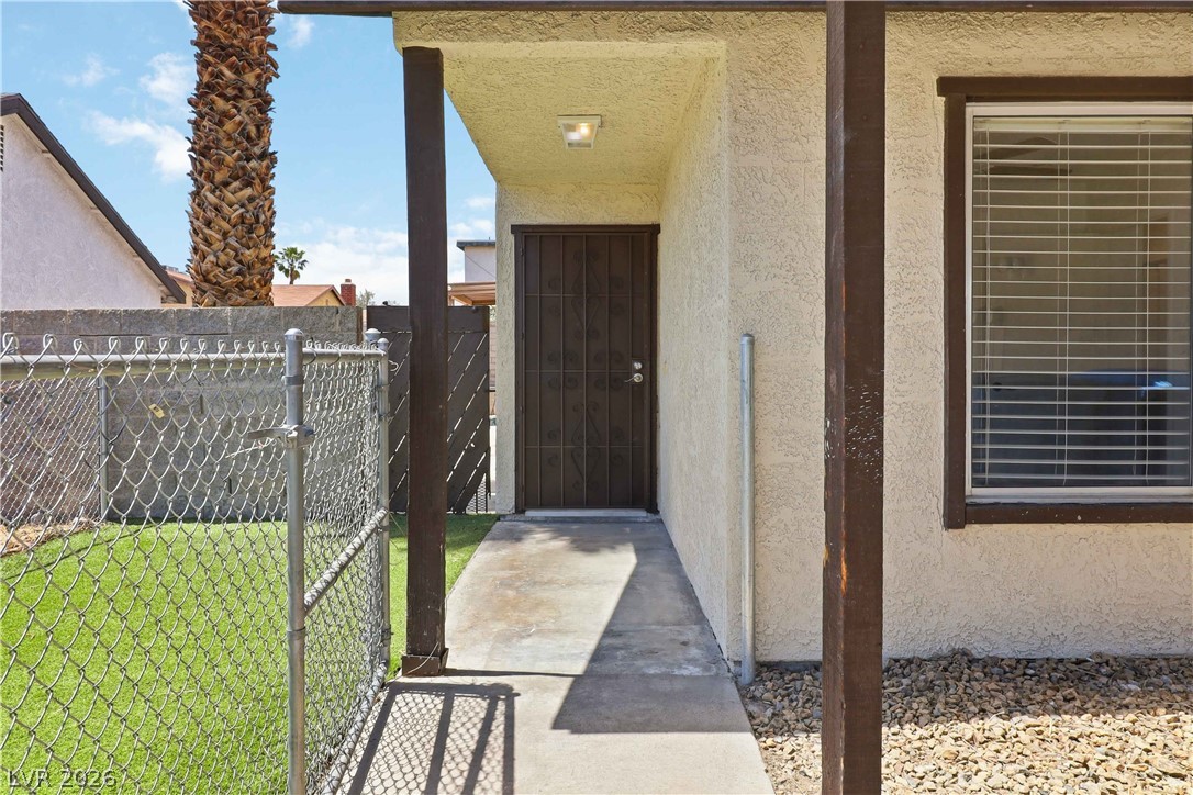 4759 Woodlake Avenue