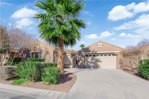 Apartment For Sale - 7304 Royal Melbourne Drive<br/> Las Vegas, NV 89131
