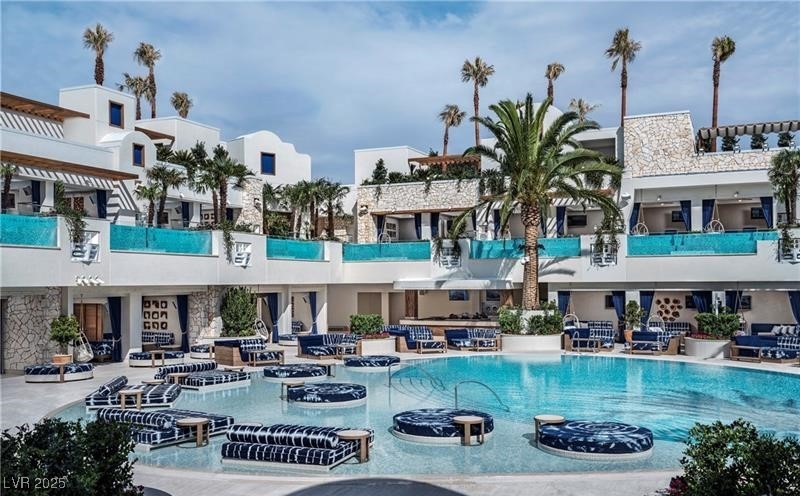 4381 W Flamingo Road 1510