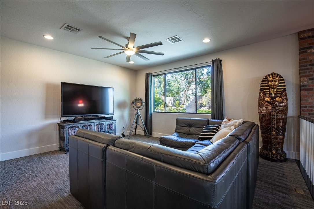 12124 Kite Hill Lane, Las Vegas, Nevada image 40