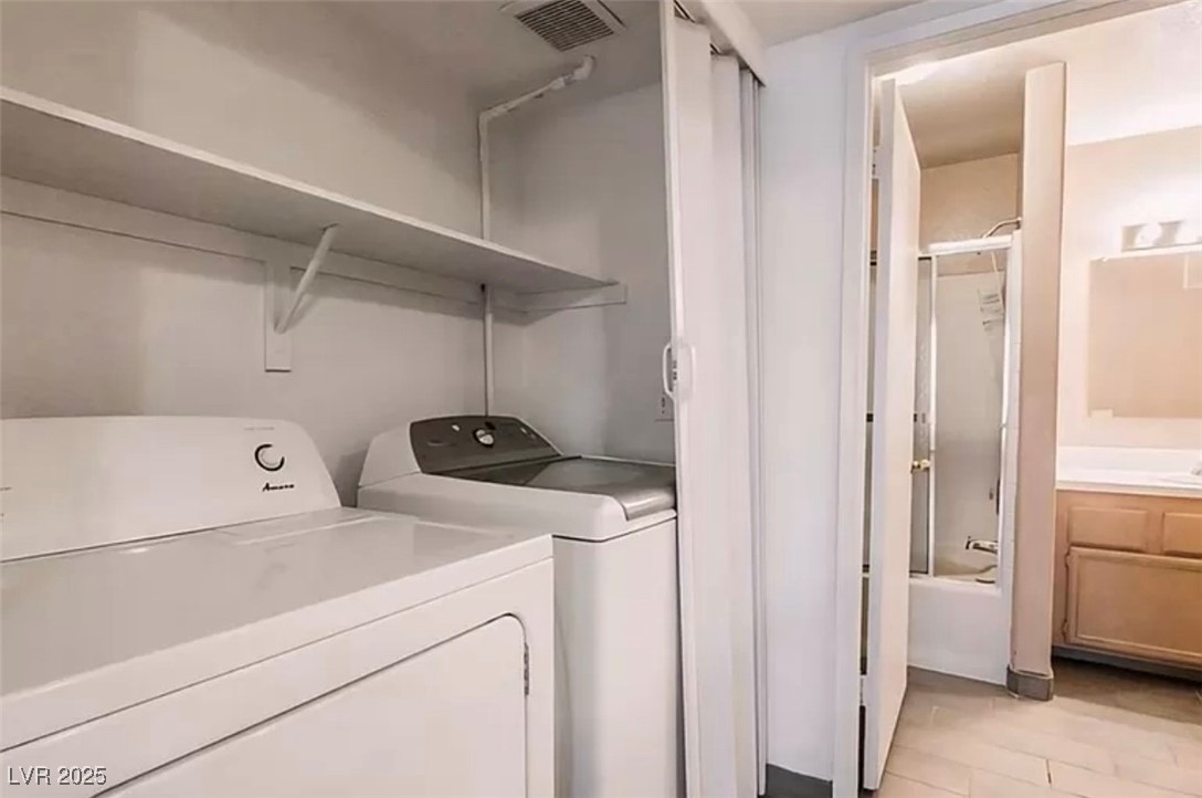 Las Vegas, Nevada 89115, United States, 1 Bedroom Bedrooms, ,1 BathroomBathrooms,Residential,Active,234420