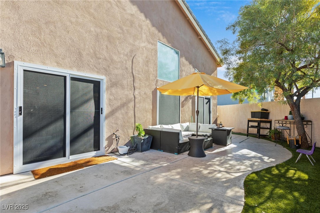 121 Golf Range Street