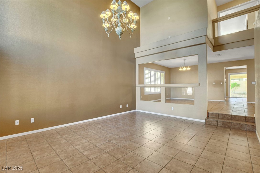 8517 W Gilmore Avenue