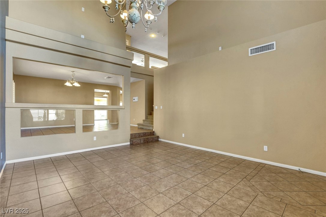 8517 W Gilmore Avenue