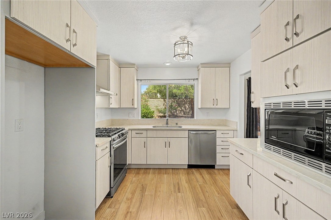 3017 Hawksdale Drive